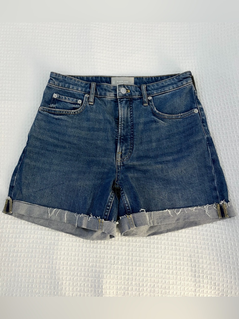 Everlane, The cheeky short